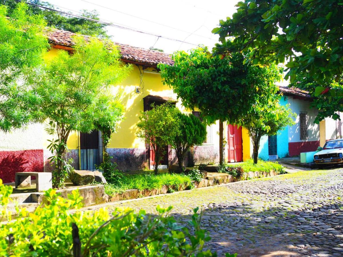 Hostal Raices De Mi Pueblo Suchitoto Eksteriør bilde